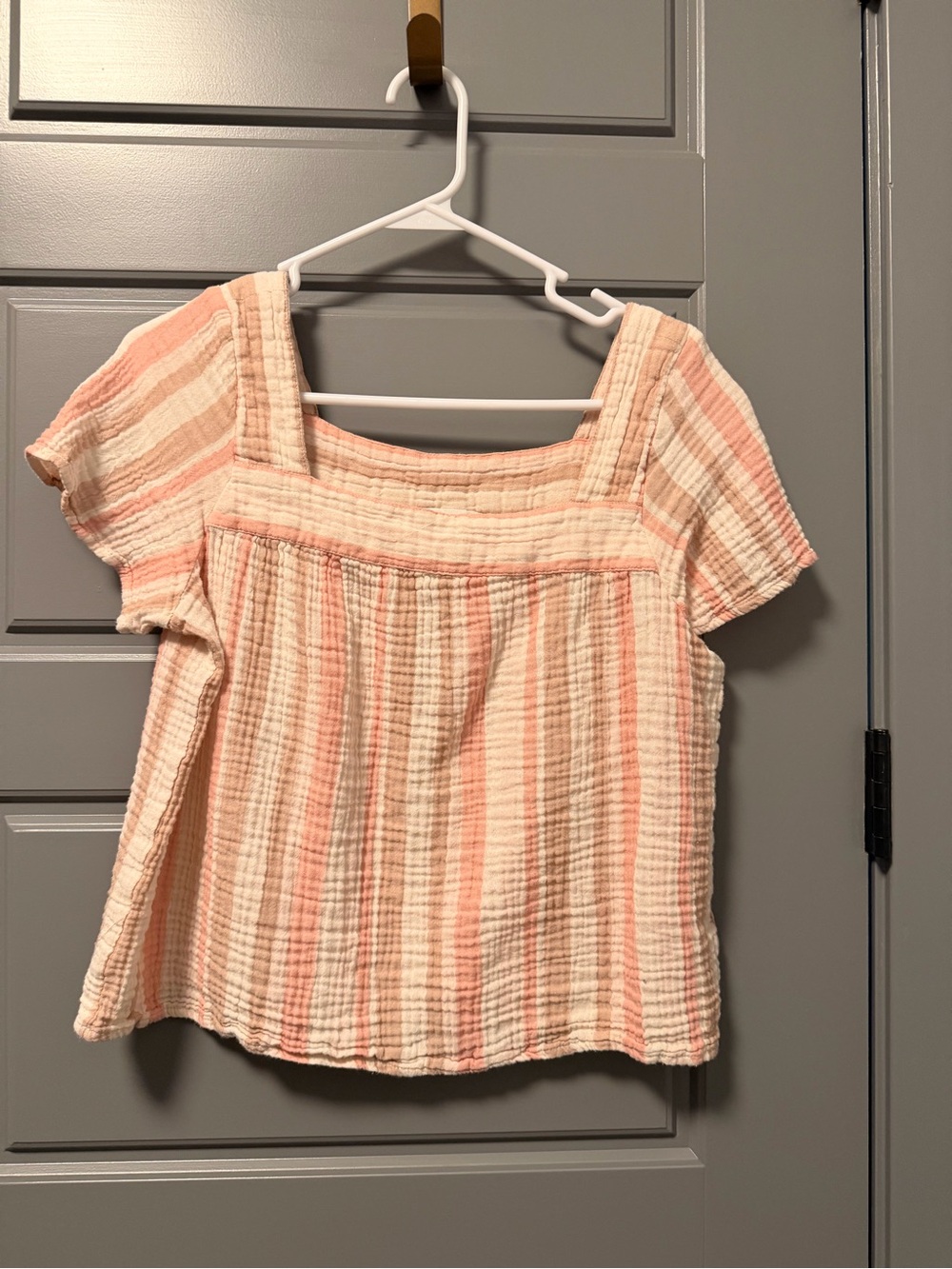 beachlunchlounge Peach and Cream Striped Square-Neck Top SMALL
